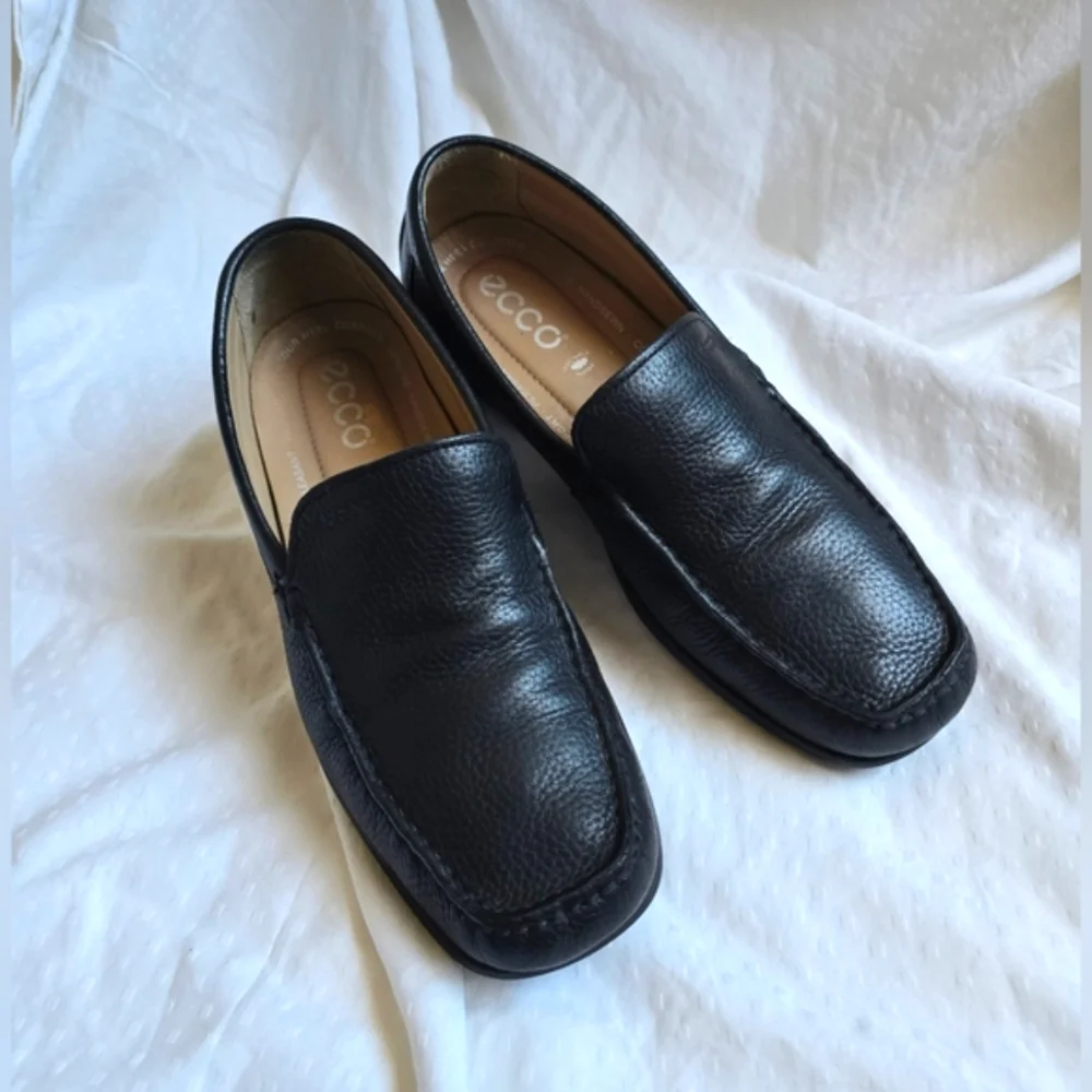 Ecco Sz 43 Mens Black Pebbled Leather Slip-On Comfort Moccasin Moc Driving Shoes